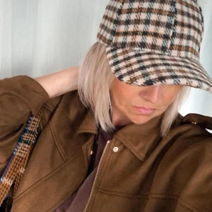 Casquette à carreaux EMMA – Accessoire tendance automne hiver