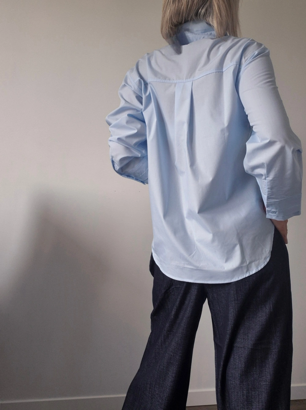 Chemise JADE bleu clair – style casual chic – Image 4