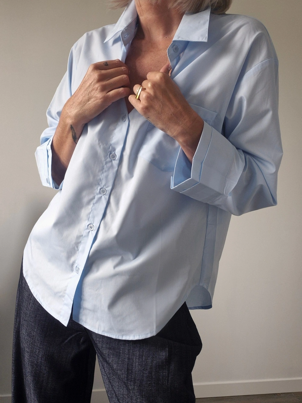 Chemise JADE bleu clair – style casual chic – Image 2