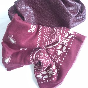 Écharpe “Mina” – Bandana Imprimé Acrylique – burgundy