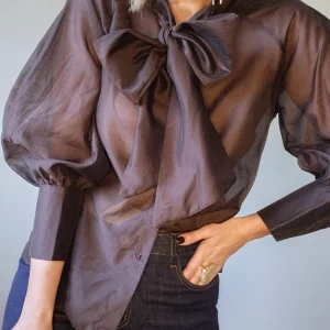 Chemisier "Colette" – Chocolat, nœud oversize