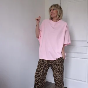 T-shirt oversize Alba – Rose lumineux