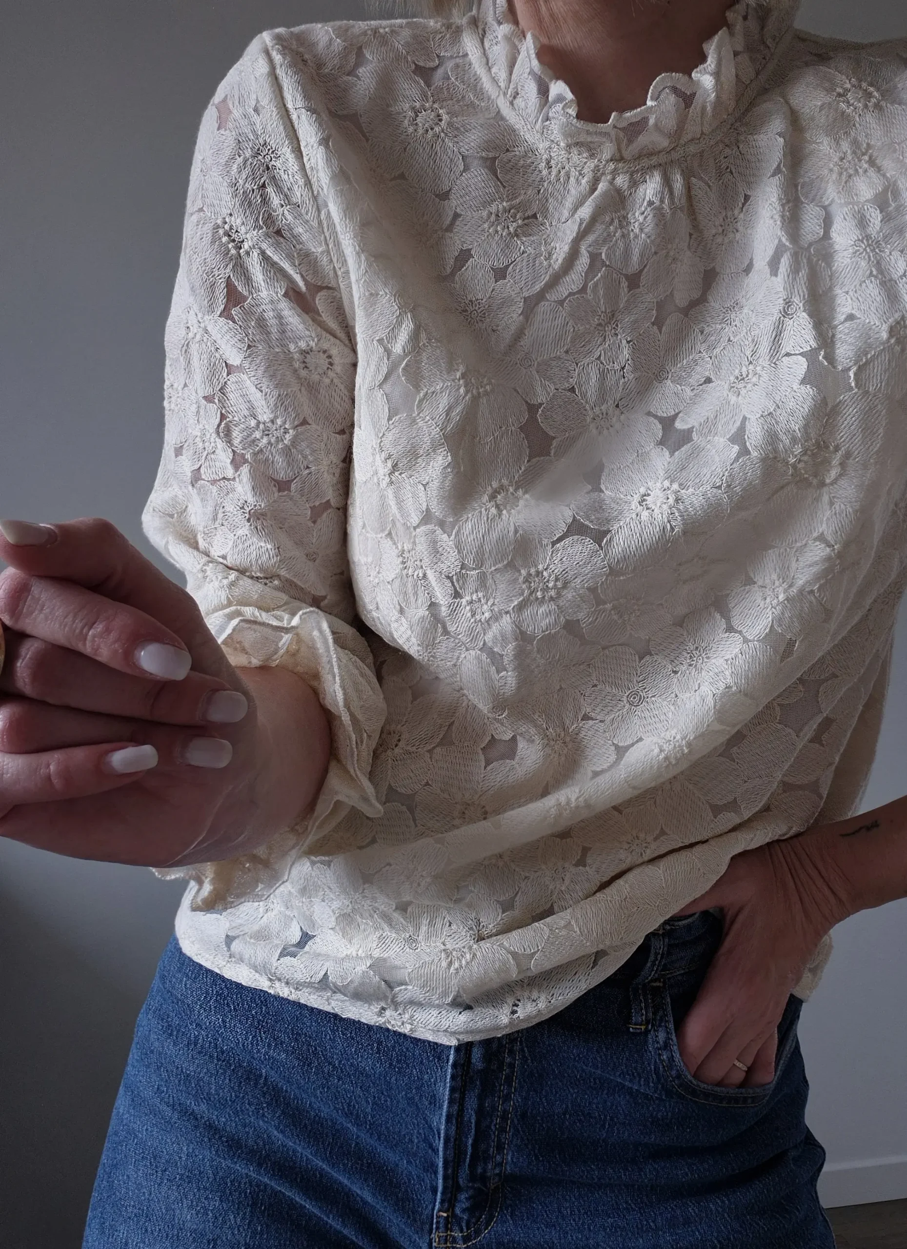Blouse dentelle “Pivoine” écru – Image 3