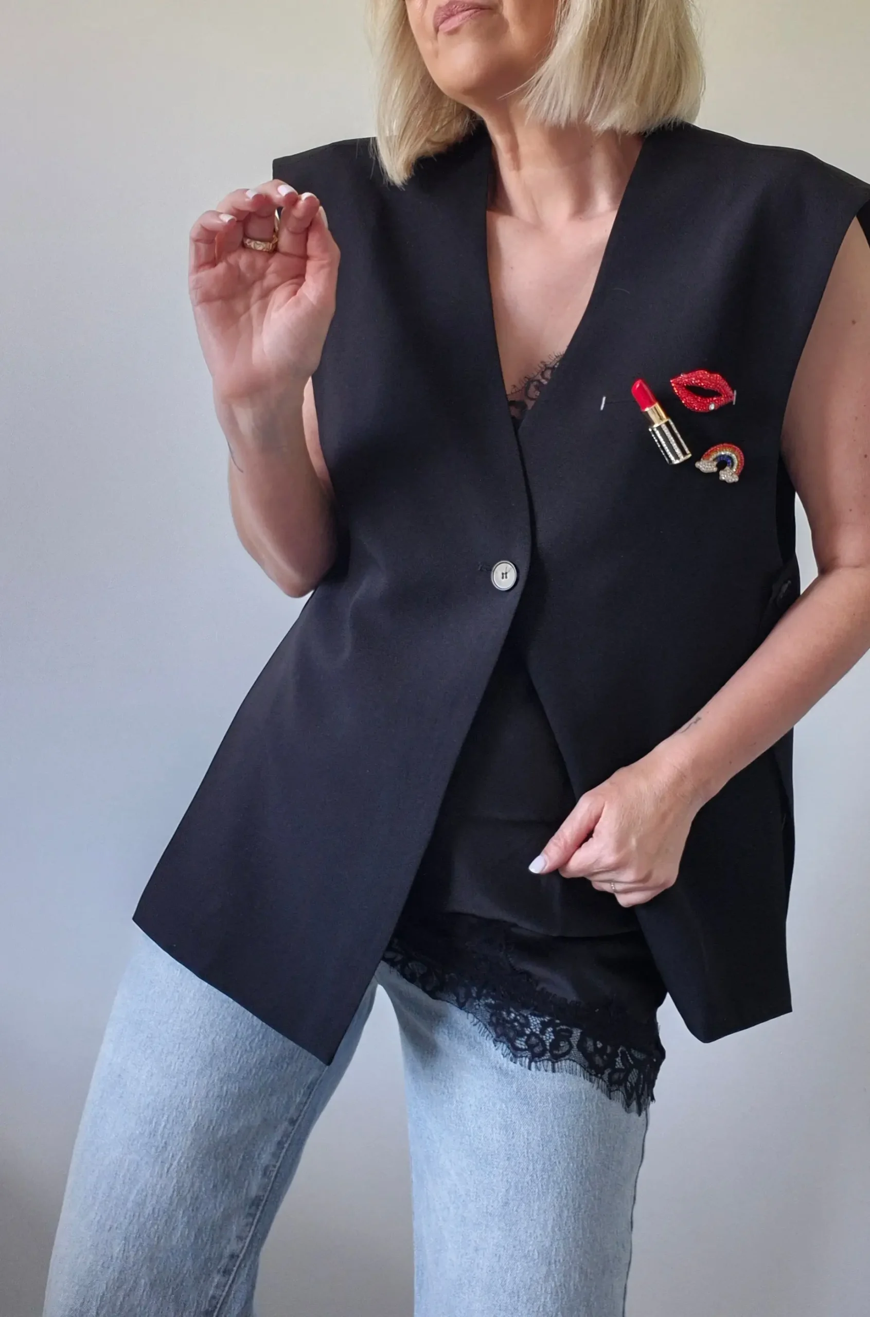Veste Sans Manches Carla – Noir – Image 4